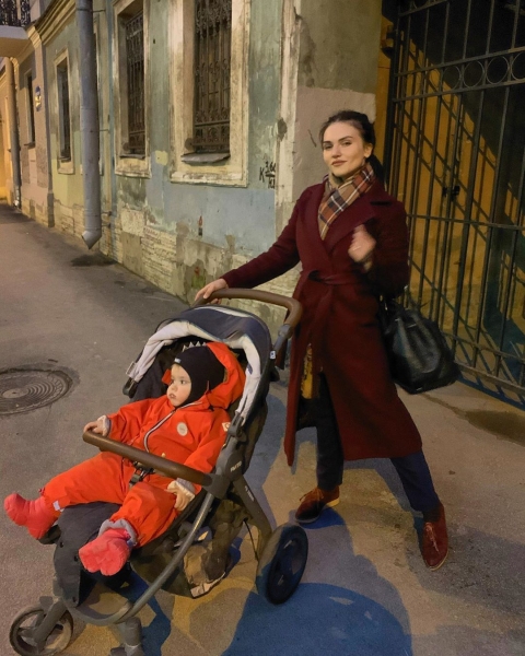 Мария Шукшина увидела внука спустя полтора года после рождения