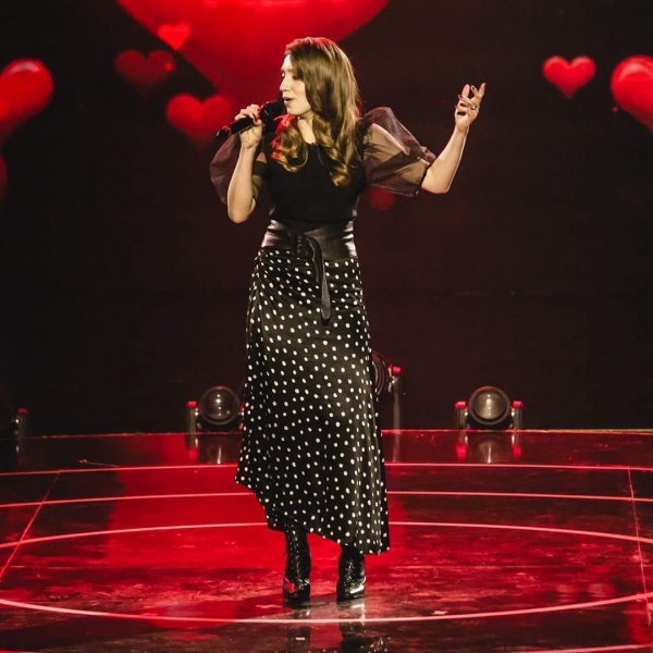 Тина Кароль и Дан Балан спели романтичный хит вместе с участницей "Голосу країни 10"