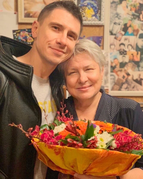 Валерия показала свою 81-летнюю маму после операции