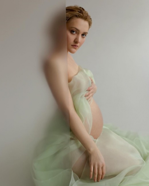 Звезда "Голосу країни" Вера Кекелия беременна первенцем: нежное фото