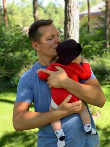 Олег Ляшко впервые показал трехмесячного сына: трогательное видео