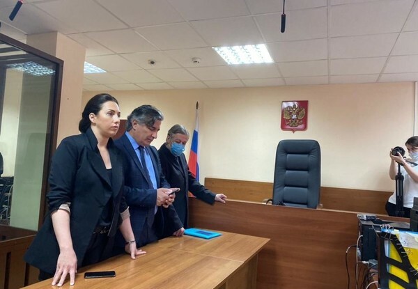 Михаил Ефремов попросил суд смягчить его восьмилетний приговор