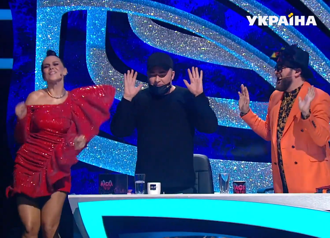 Андрей Данилко на шоу "Маска" станцевал под собственный хит