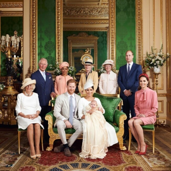 Официально: Меган Маркл и принц Гарри не вернутся в королевскую семью