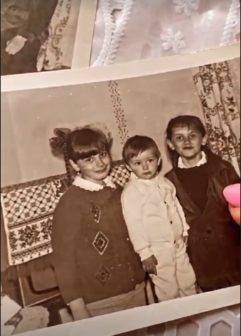 Ирина Федишин показала себя в школьные годы: как выглядела певица в детстве (фото)