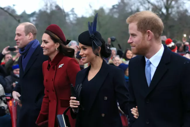 Принц Уильям выставил принца Гарри и Меган Маркл из Кенсингтонского дворца - СМИ