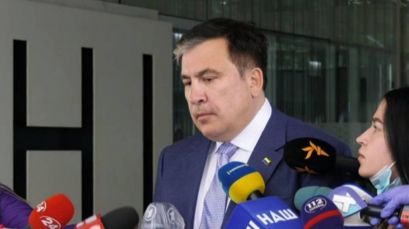 Девушка Саакашвили сообщила о критическом состоянии экс-президент