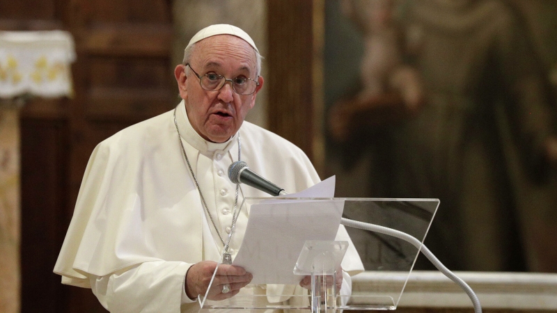 Папа Франциск сравнил домашнее насилие над женщинами с сатанизмом