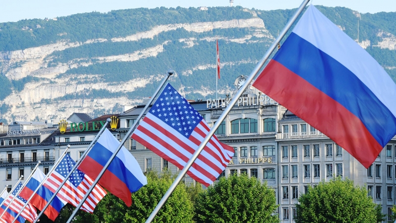 Россия не была источником напряжения в отношениях с США, заявил Песков