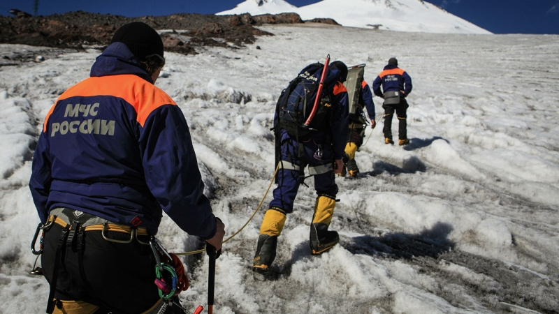 Спасатели нашли альпинистов, пропавших в горах Кабардино-Балкарии
