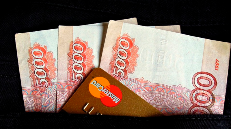 Аналитик Косарева усомнилась в увеличении зарплат россиян вслед за инфляцией