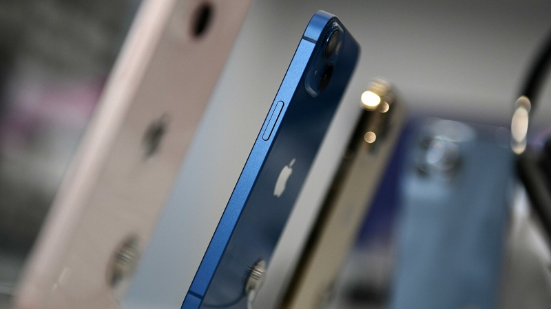 Apple готовит новый бюджетный iPhone