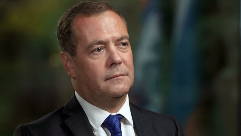 Медведев заявил о необходимости избежать начала военных действий