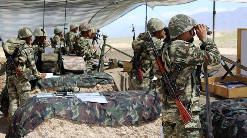МО Азербайджана заявило о перестрелке в Кельбаджарском районе на границе с Арменией