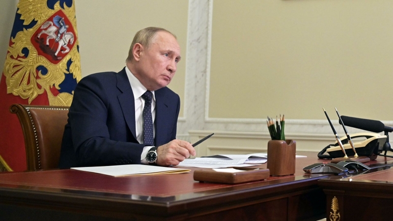 Путин предложил Совбезу обсудить меры по повышению пожарной безопасности