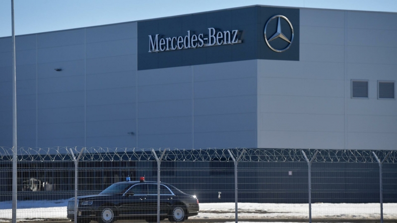 СМИ: Mercedes отзывает 800 тысяч автомобилей из-за опасной неисправности