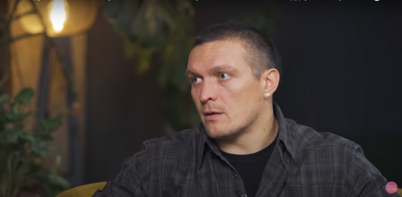 Усик признался, кого в Украине надо бить электрошокером в шею