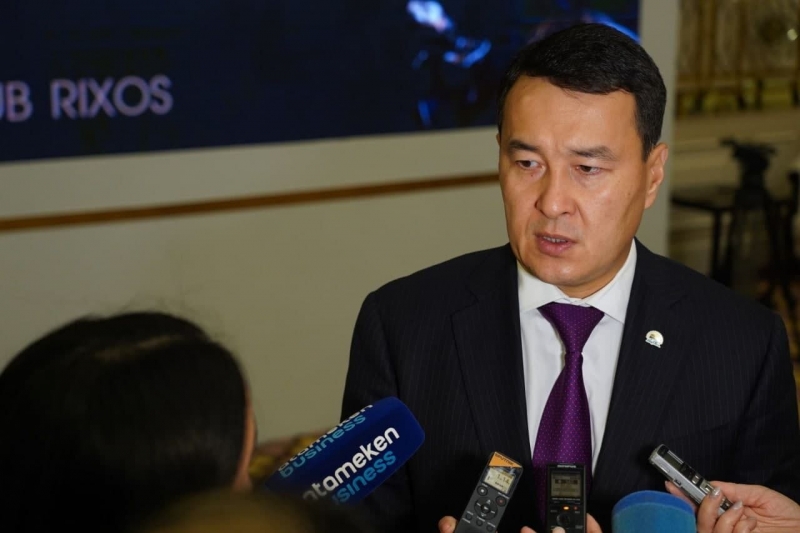 В Казахстане продолжаются ''зачистки'', экс-руководителя Комитета нацбезопасности отправили под арест. Главное о ситуации (обновляется)