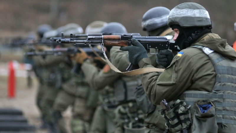 В Киеве заявили о тесном контакте с НАТО