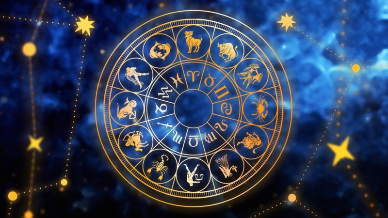 Водолеи воплотят все идеи в жизнь, а Весы смогут наладить отношения: гороскоп на 15 января