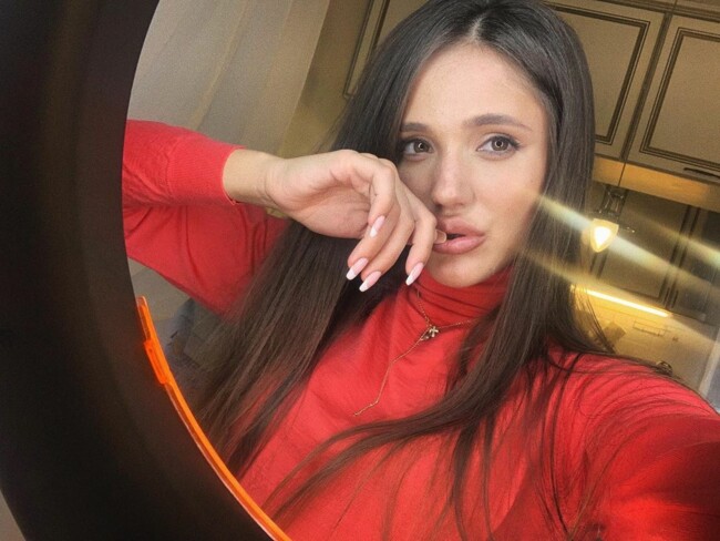 Дарья Ульянова победила в шоу "Холостяк-10": что известно о девушке 