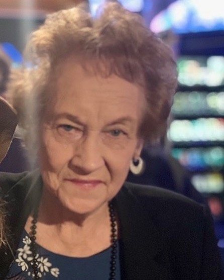 Шэрон Стоун показала, как выглядит ее 86-летняя мама