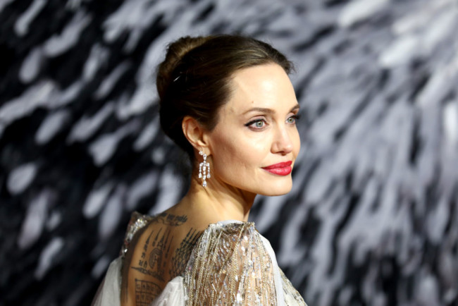 ТОП-5 необычных фактов об имениннице Анджелине Джоли, о которых вы не знали 